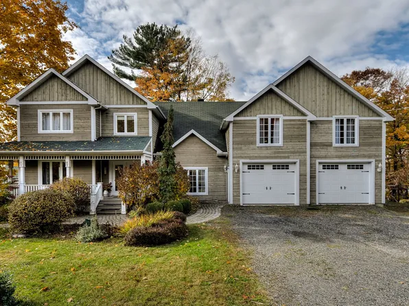 31 Rue Sarah, Shefford, QC J2M 1V1