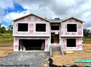 147 Summits Rdg, Morgantown, WV 26508