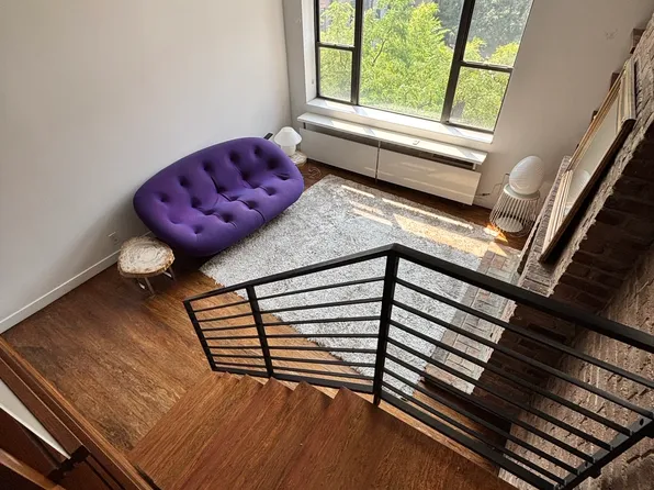 838 Greenwich Street image 1 of 17