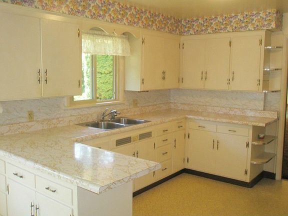 Large kitchen