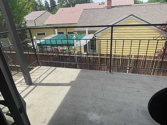 3rd image of 712 E 6th Ave #207