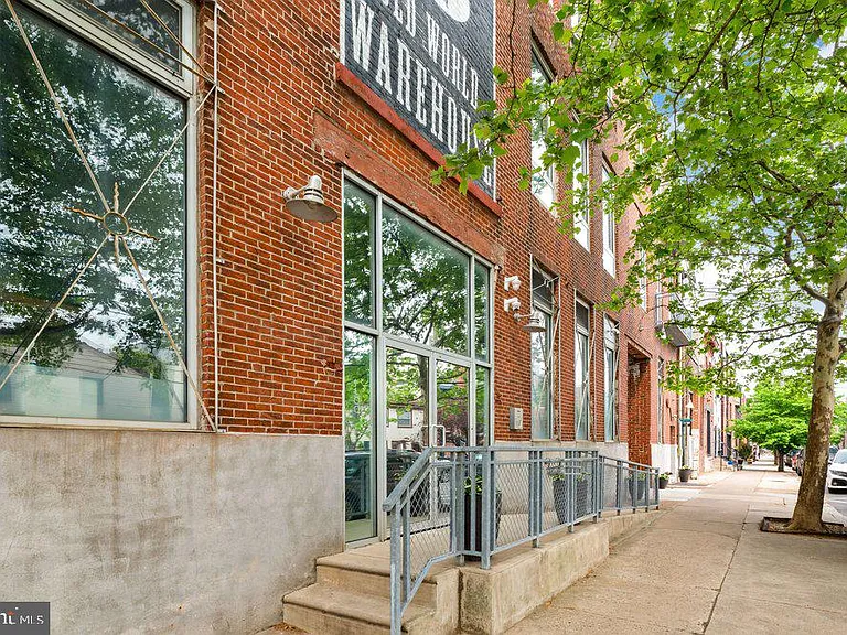 1100 Shackamaxon St #2A — Photo 3