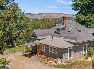 710 Riverside Dr, Klamath Falls, OR 97601