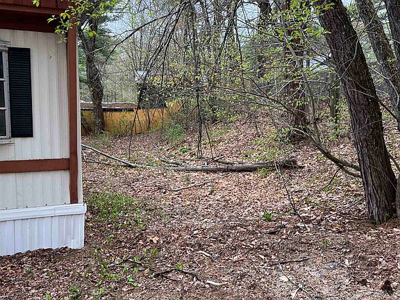 3rd image of 24 Brookside Avenue