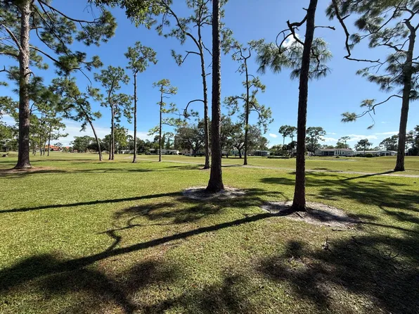 785 Via Del Sol, North Fort Myers, FL 33903