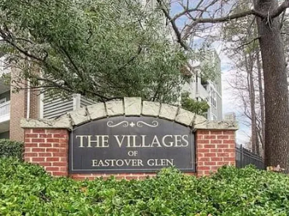 2512 Cranbrook Ln APT 12, Charlotte, NC 28207
