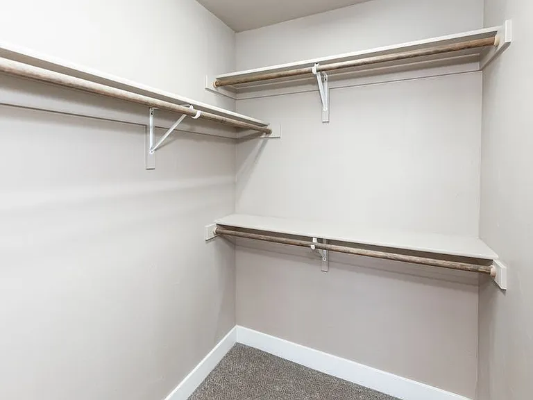 1118 Seabiscuit Dr — Photo 38