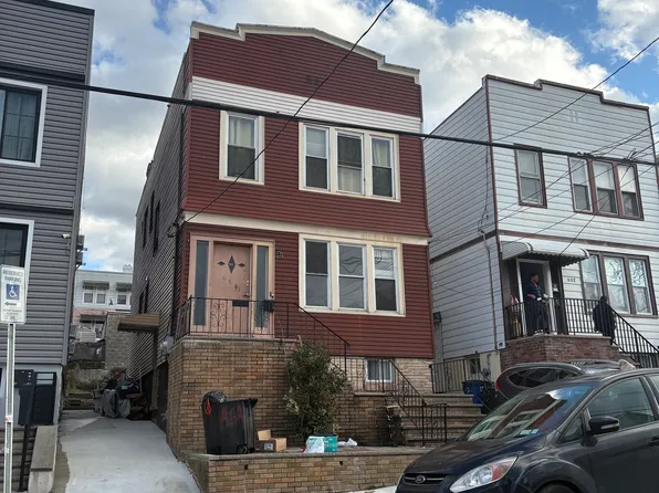 654 Liberty Ave, Jersey City, NJ