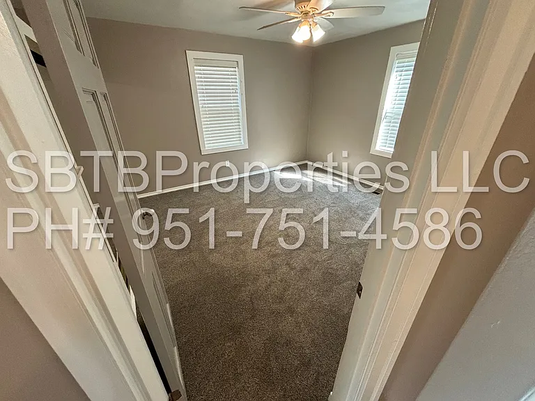 3012 Englewood Ave — Photo 9