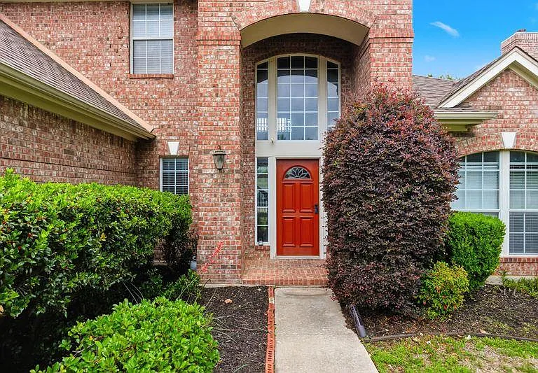 10008 Lachlan Dr — Photo 20