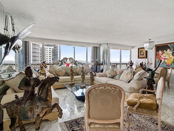 3rd image of 1717 N Bayshore Dr #A-3451