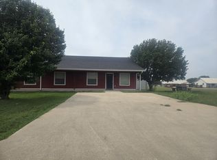 300 S Blue Jay Ct, Weatherford, TX 76088