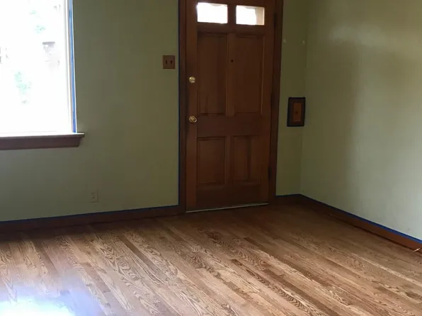 3619 Childress Ave, Saint Louis, MO 63109