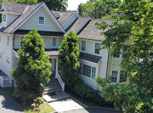 165 Lake Ave, Greenwich, CT 06830