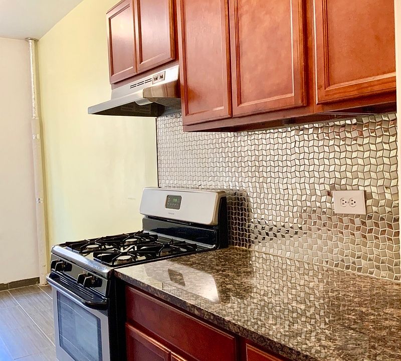 1st image of 1715 Caton Ave #D4