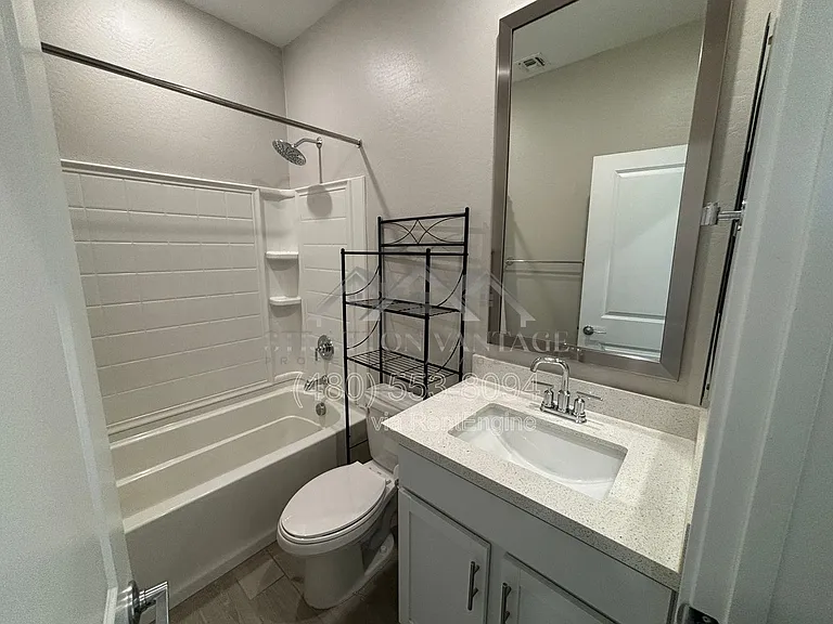 155 N Lakeview Blvd #136 — Photo 7