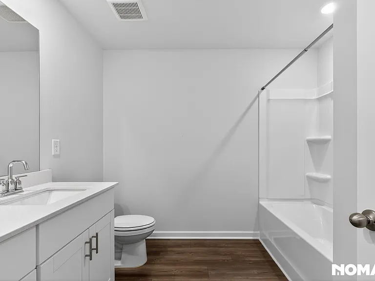 6039 Hickory Creek Ct — Photo 18
