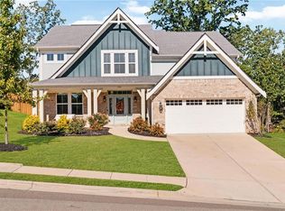 134 Greenbrier Way, Canton, GA 30114