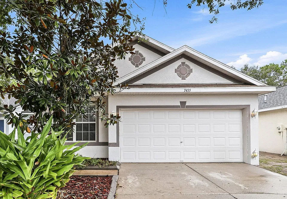 7455 Oxford Garden Cir