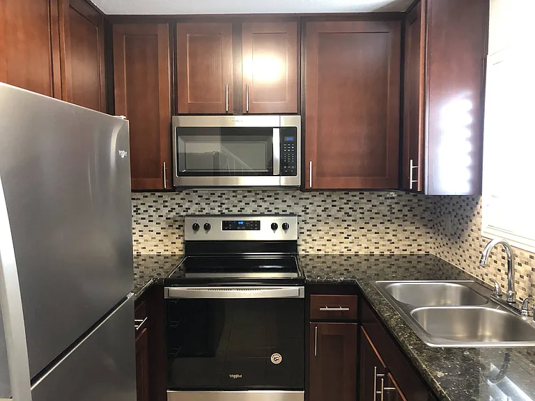 Terrace Trousdale Apartments — Photo 47