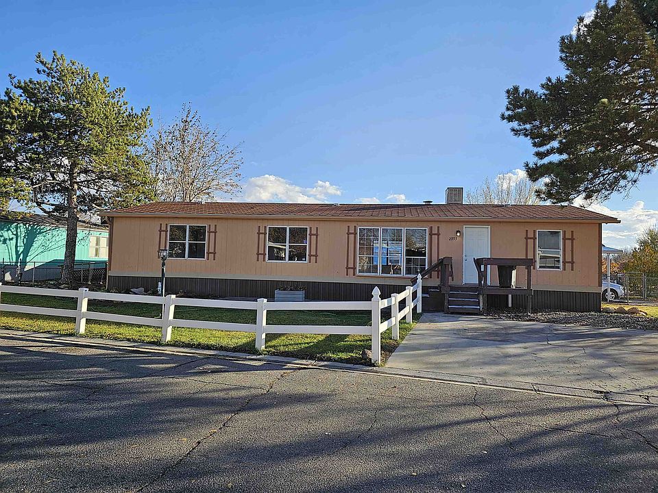 2nd image of 2993 Red Willow Dr