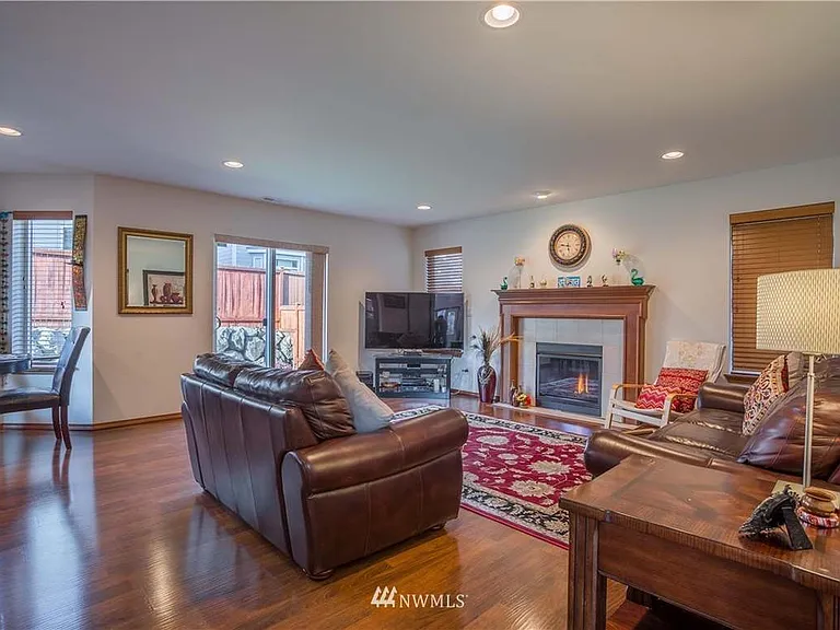 3203 172nd St SE — Photo 4