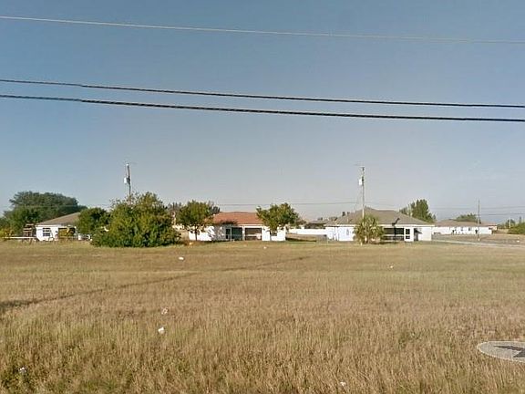 3rd image of 1906 Andalusia Blvd