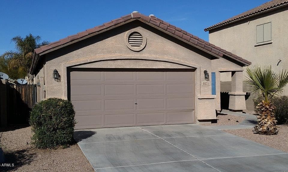 1st image of 44374 W Neely Dr