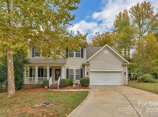 2805 Cross Tie Ln, Matthews, NC 28105