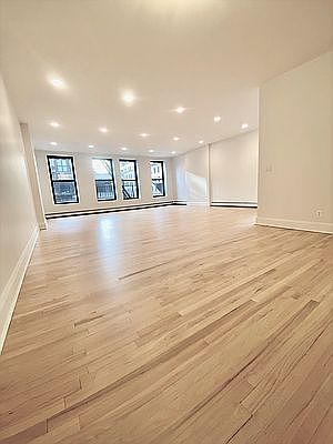 1st image of 944 8th Ave APT 2