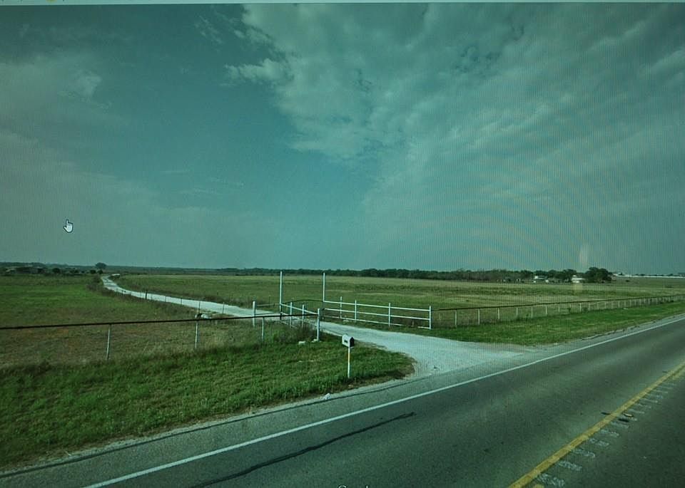 2nd image of 11222 S Fm 2790 W