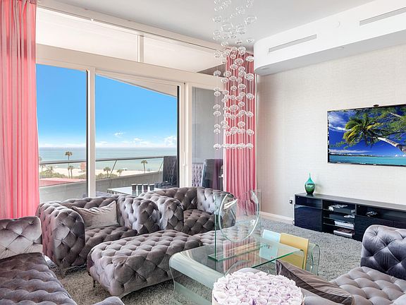 4th image of 3315 Collins Ave APT 5C