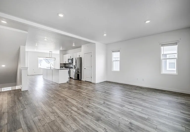 1063 E Waterway Ln #1 — Photo 15