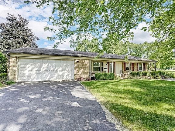 4th image of 175 Waterford Dr