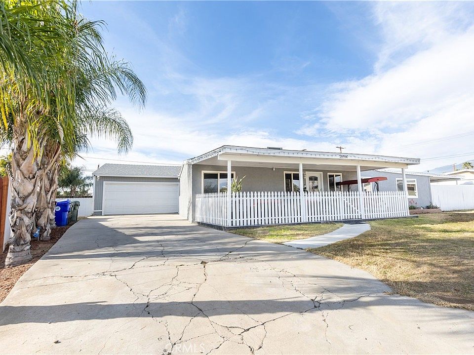 1st image of 26960 Villa Ave