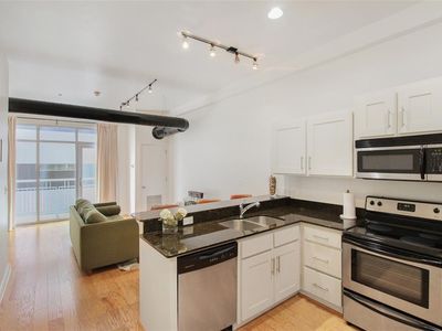 1 NE 2nd St APT 402, Oklahoma City, OK, 73104