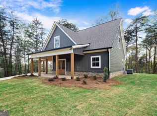 242 McKelvey Cir, Taylorsville, GA 30178