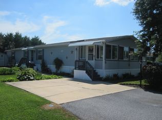 13 Devon Ln, Lewes, DE 19958