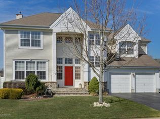 1 Dunstable Ct, Matawan, NJ 07747