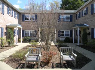 1209 Walnut St APT 8, Pittsburgh, PA 15221