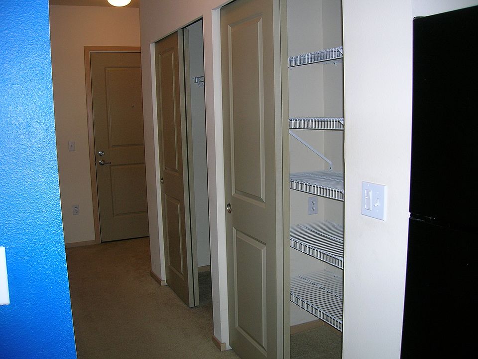 2nd image of 11720 97th Ln NE APT A414