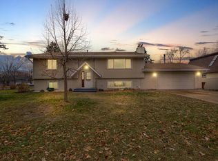 6585 Crosby Ave, Inver Grove Heights, MN 55076