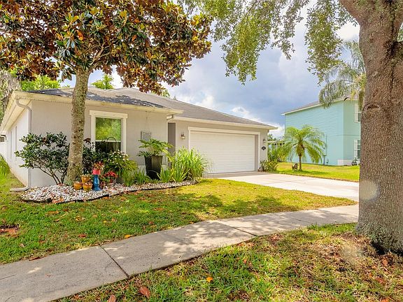 2nd image of 607 Aeolian Dr