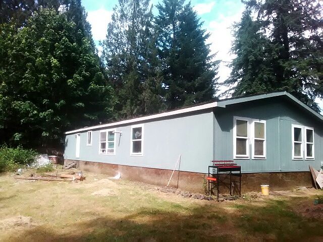 2nd image of 1598 SE Shire Ln