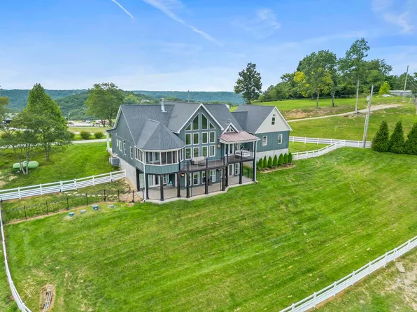 145 Ashbrooke Hl, Ashland, KY 41102