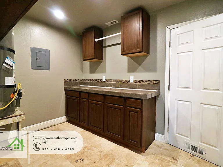 1947 Mary Lake Dr — Photo 19