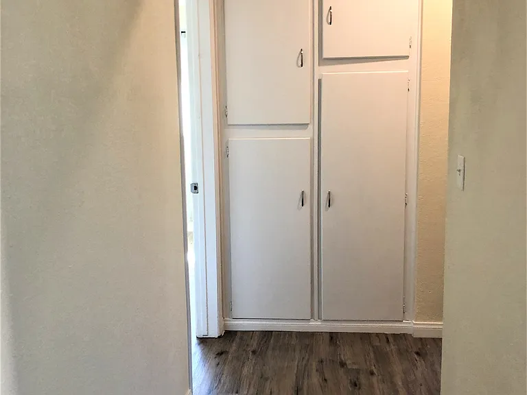774 N Citrus Ave — Photo 8