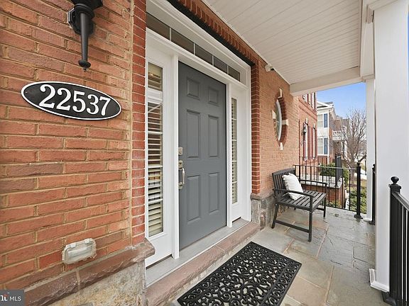 2nd image of 22537 Willington Sq