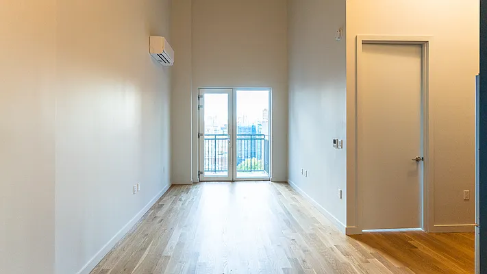 Rented by Nooklyn NYC LLC | media 55