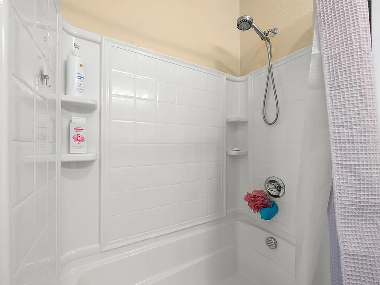 339 Emory Ct — Photo 24
